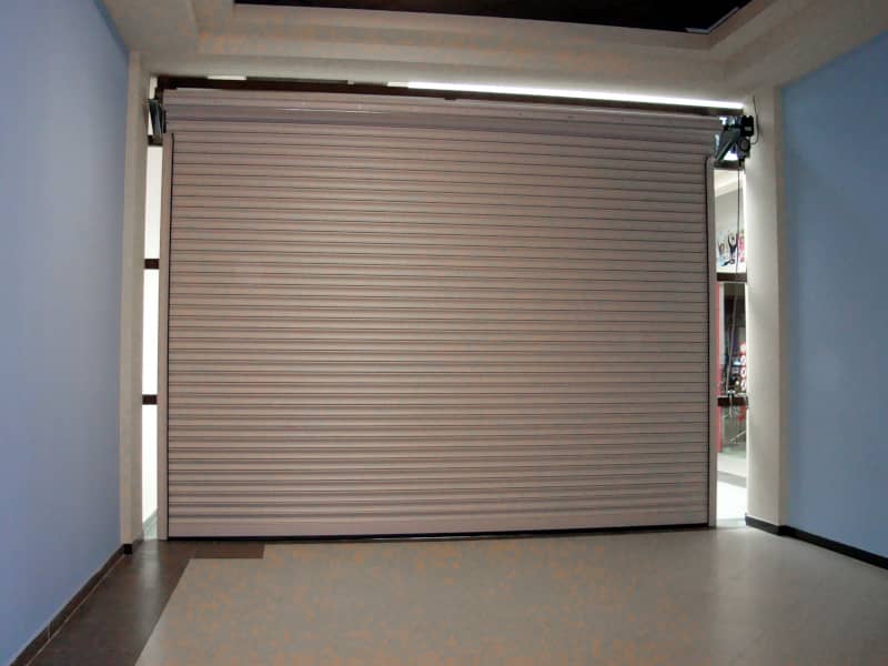 Роллетные ворота DoorHan в Грозном с установкой