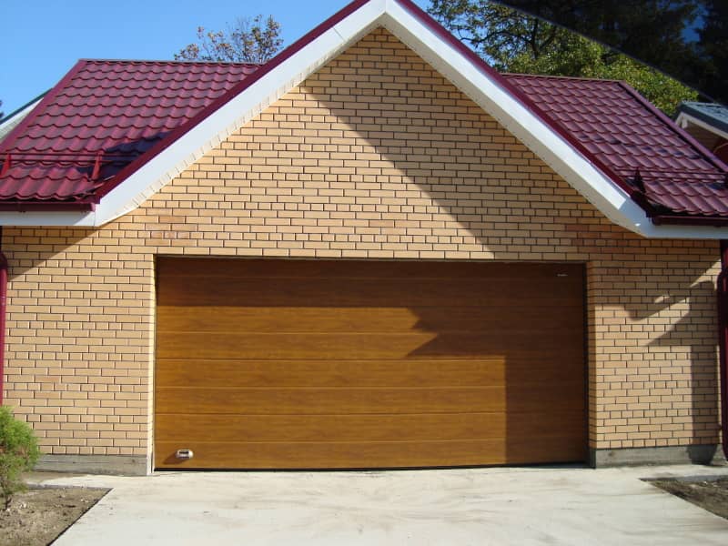 Секционные ворота DoorHan в Грозном с установкой